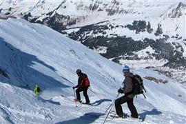 Skiën en snowboarden in brienz  (c) Nic Oatridge
