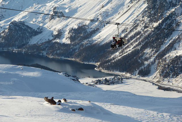 Ski and Snowboard Corvatsch