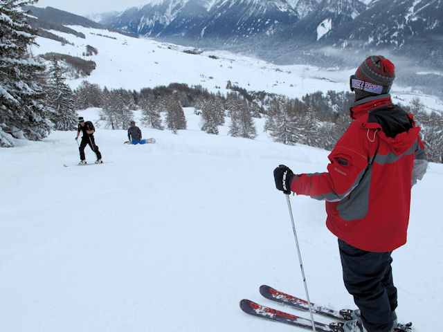 Ski and Snowboard Scuol