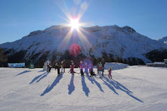 Snowboard and Ski cari (c) Nic Oatridge